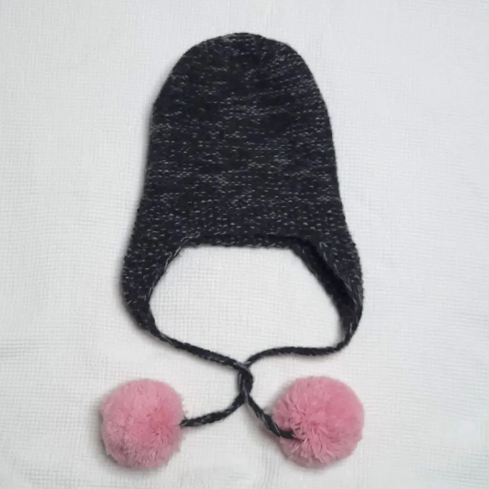 ANDES GIFTS Hand Knit Beanie Girls OS Gray Pink 17% Alpaca Artisan Pompoms